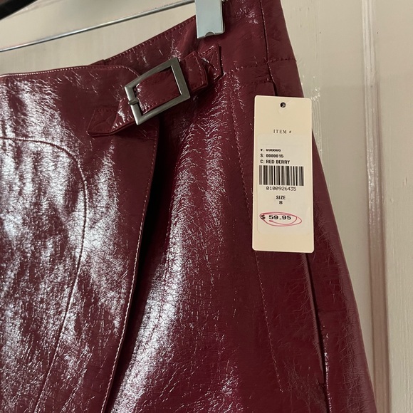 Anthropologie / Maeve Faux Leather Mini Skort - Red Berry - Picture 5 of 5